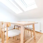 Whats-app Self-check-in - Maria Theresia * باد غويسرن