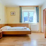 Whats-app Self-check-in - Maria Theresia Apartment Bad Goisern