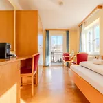 Whats-app Self-check-in - Maria Theresia Apartment *