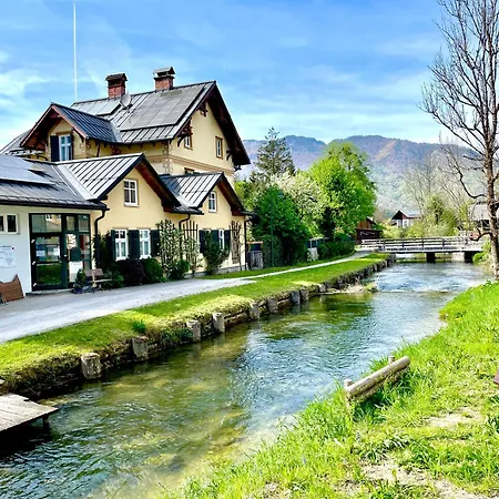 Whats-app Self-check-in - Maria Theresia Apartment