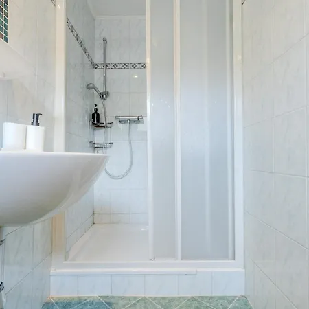 Whats-app Self-check-in - Maria Theresia Appartement Bad Goisern
