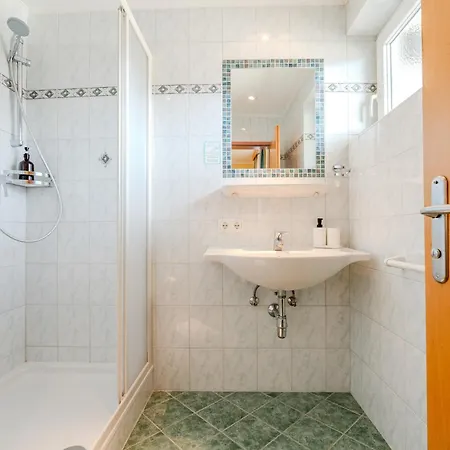 Appartement Whats-app Self-check-in - Maria Theresia *