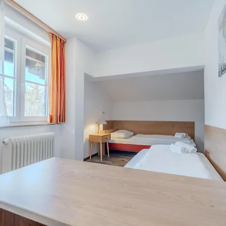 Whats-app Self-check-in - Maria Theresia Appartement Bad Goisern