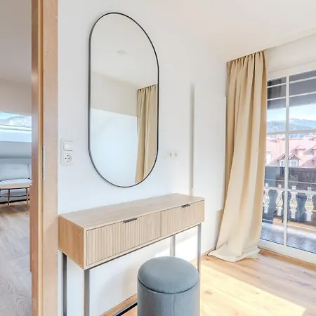 Whats-app Self-check-in - Maria Theresia * Bad Goisern