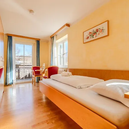 Apartment Whats-app Self-check-in - Maria Theresia
