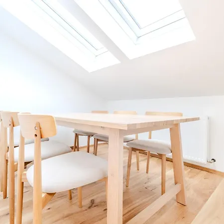 Whats-app Self-check-in - Maria Theresia * Bad Goisern